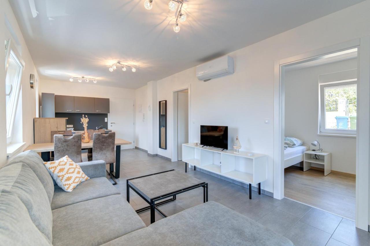Damar Apartmani Senj  Dış mekan fotoğraf